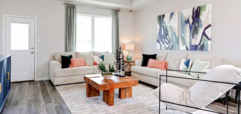 Elegant Living Room Design With Coastal Vibes