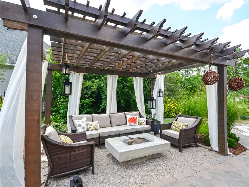 Classic Pergola Design That's Creating a Timeless Look for Your Garden
