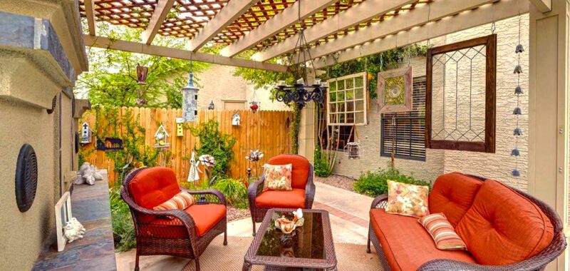Perfect Mix of Rustic Patio and Urban Elegance